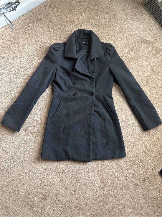 Forever 21 Jackets & Blazers - EUC forever 21 grey peacoat size small